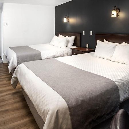 Hotel Marineau Centre La Tuque Zewnętrze zdjęcie