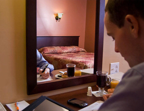 Hotel Marineau Centre La Tuque Zewnętrze zdjęcie